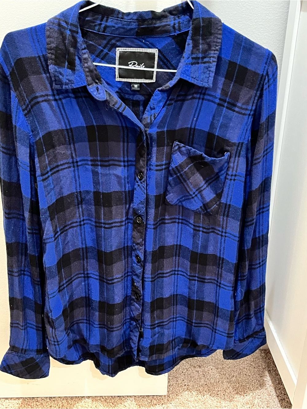 Rails XS Blue and Black Plaid Button-Up Shirt